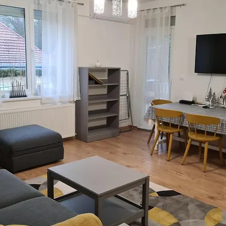 Apartment Pelso Keszthely